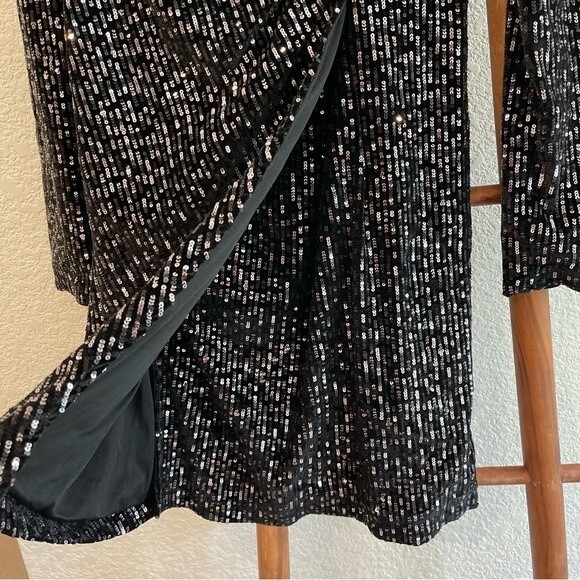 O.P.T. Black Sequin Velvet Long Sleeve Mini Dress Size Medium - Picture 8 of 15